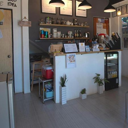 Hometel Barrio House Mactan 麦克坦 外观 照片