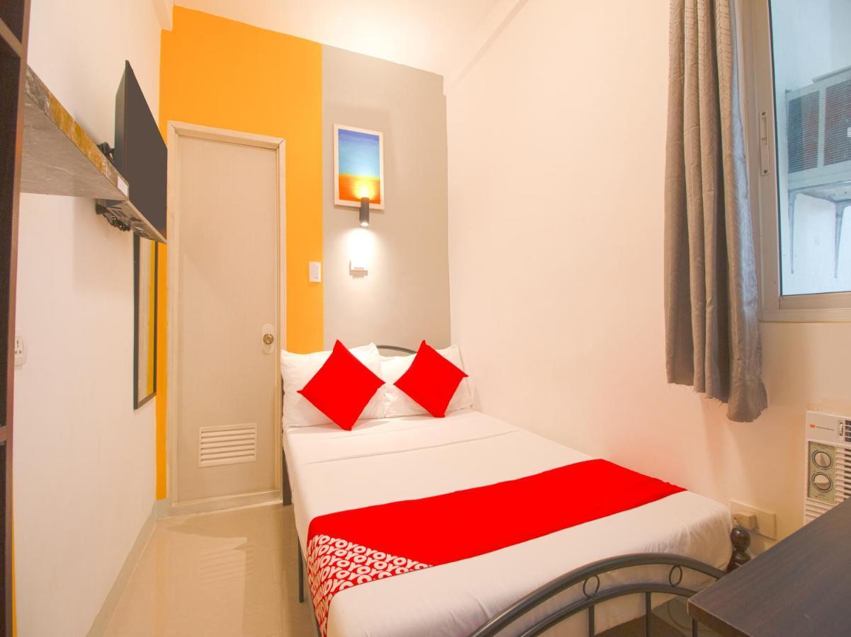 Hometel Barrio House Mactan 麦克坦 外观 照片